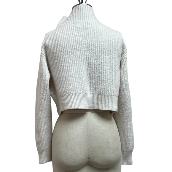 Wilfred Cropped Merino Wool Sweater - Picture 2 of 8